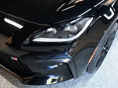 Used 2023 Toyota GR86 Premium RWD image 11