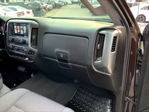 Used 2019 Chevrolet Silverado 1500 LT w/ All Star Edition image 14