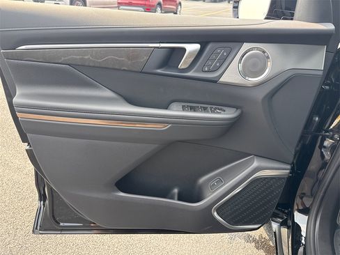 New 2026 Buick Enclave Avenir w/ Super Cruise Package image 14