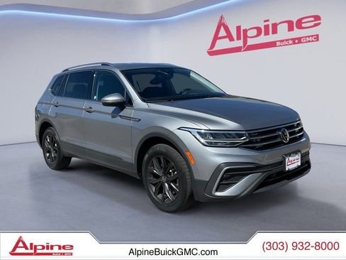 Used 2024 Volkswagen Tiguan SE image 7