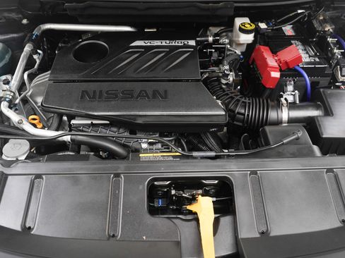 Used 2023 Nissan Rogue SL w/ SL Premium Package image 27