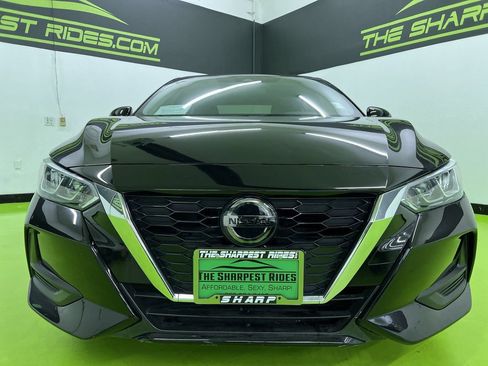 Used 2021 Nissan Sentra SV FWD image 3