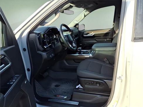 Used 2024 Chevrolet Silverado 1500 RST image 11