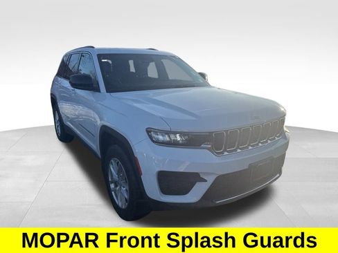 Used 2025 Jeep Grand Cherokee Laredo X image 9