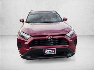 Used 2025 Toyota RAV4 XLE video 2