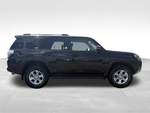 Used 2023 Toyota 4Runner SR5 Premium AWD/4WD image 21