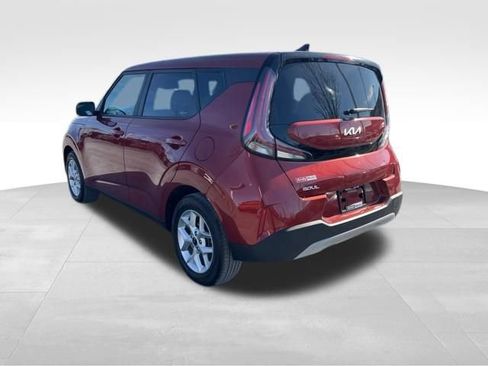 Certified 2023 Kia Soul S image 6