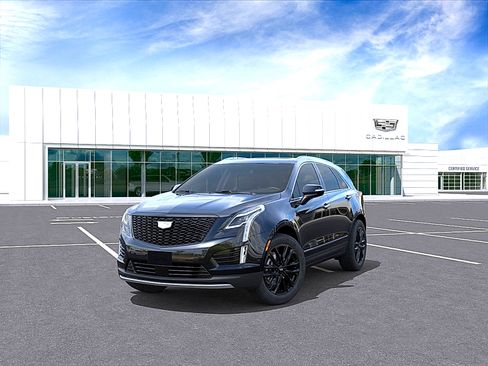 New 2026 Cadillac XT5 Premium Luxury w/ LPO, ONYX Package AWD/4WD image 8