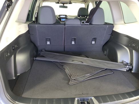 Used 2023 Subaru Forester Premium AWD/4WD image 34