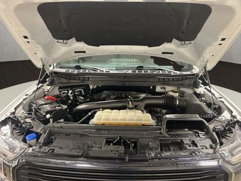 Used 2024 Ford F150 Platinum w/ FX4 Off-Road Package image 27