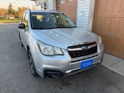 Used 2017 Subaru Forester 2.5i w/ Alloy Wheel Package