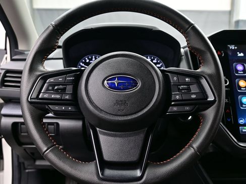 Used 2025 Subaru Crosstrek 2.5i Limited AWD/4WD image 24