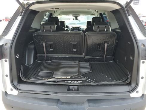 Used 2018 Chevrolet Traverse LT AWD/4WD image 34