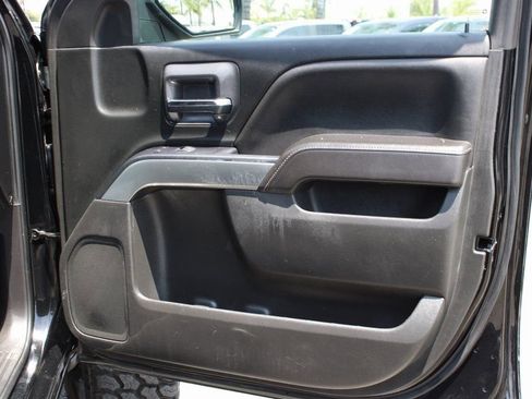 Used 2017 Chevrolet Silverado 1500 LT w/ Texas Edition image 38