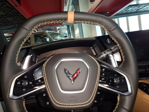 Used 2026 Chevrolet Corvette Stingray Preferred Conv w/ Z51 Performance Package RWD image 12