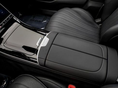 Used 2023 Mercedes-Benz S 580 4MATIC Sedan w/ AMG Line image 23