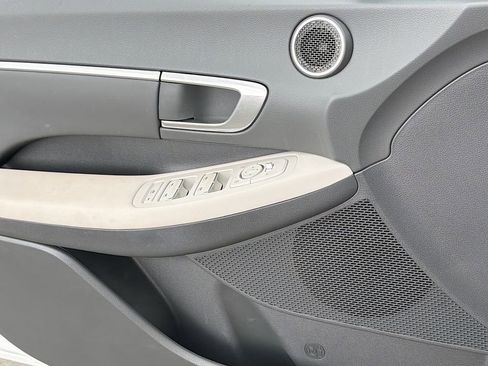 Used 2023 Hyundai Sonata SEL w/ Convenience Package FWD image 17