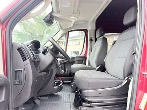 Used 2022 RAM ProMaster 1500 w/ Convenience Group FWD image 17