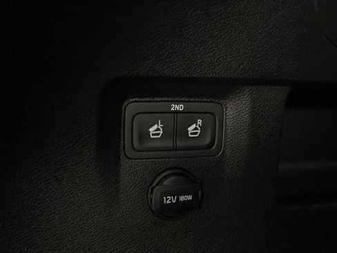 Used 2025 Kia Telluride EX X-Line image 34