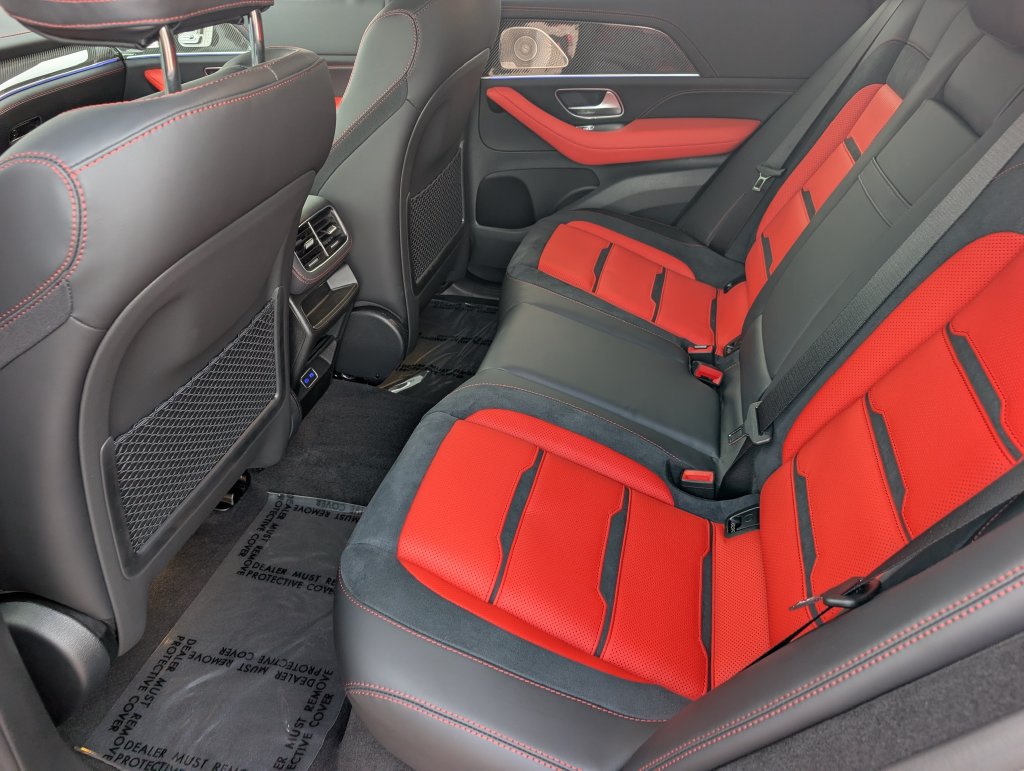 New 2026 Mercedes-Benz GLE 53 AMG 4MATIC Coupe image 30