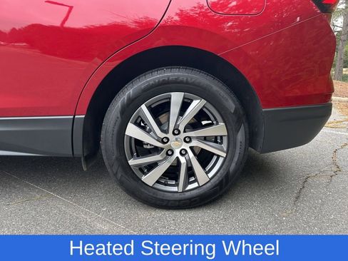 Used 2022 Chevrolet Equinox Premier image 4