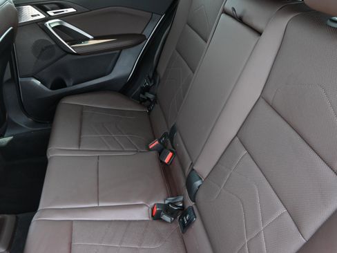 Used 2025 BMW X2 xDrive28i image 10