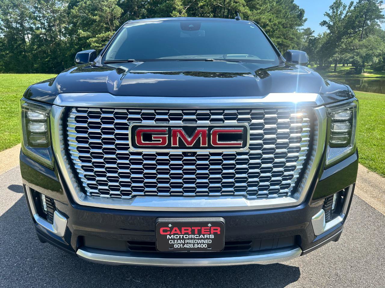 Used 2023 GMC Yukon Denali w/ LPO, Floor Liner Package RWD image 2