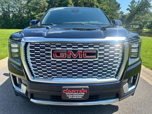 Used 2023 GMC Yukon Denali w/ LPO, Floor Liner Package RWD image 2