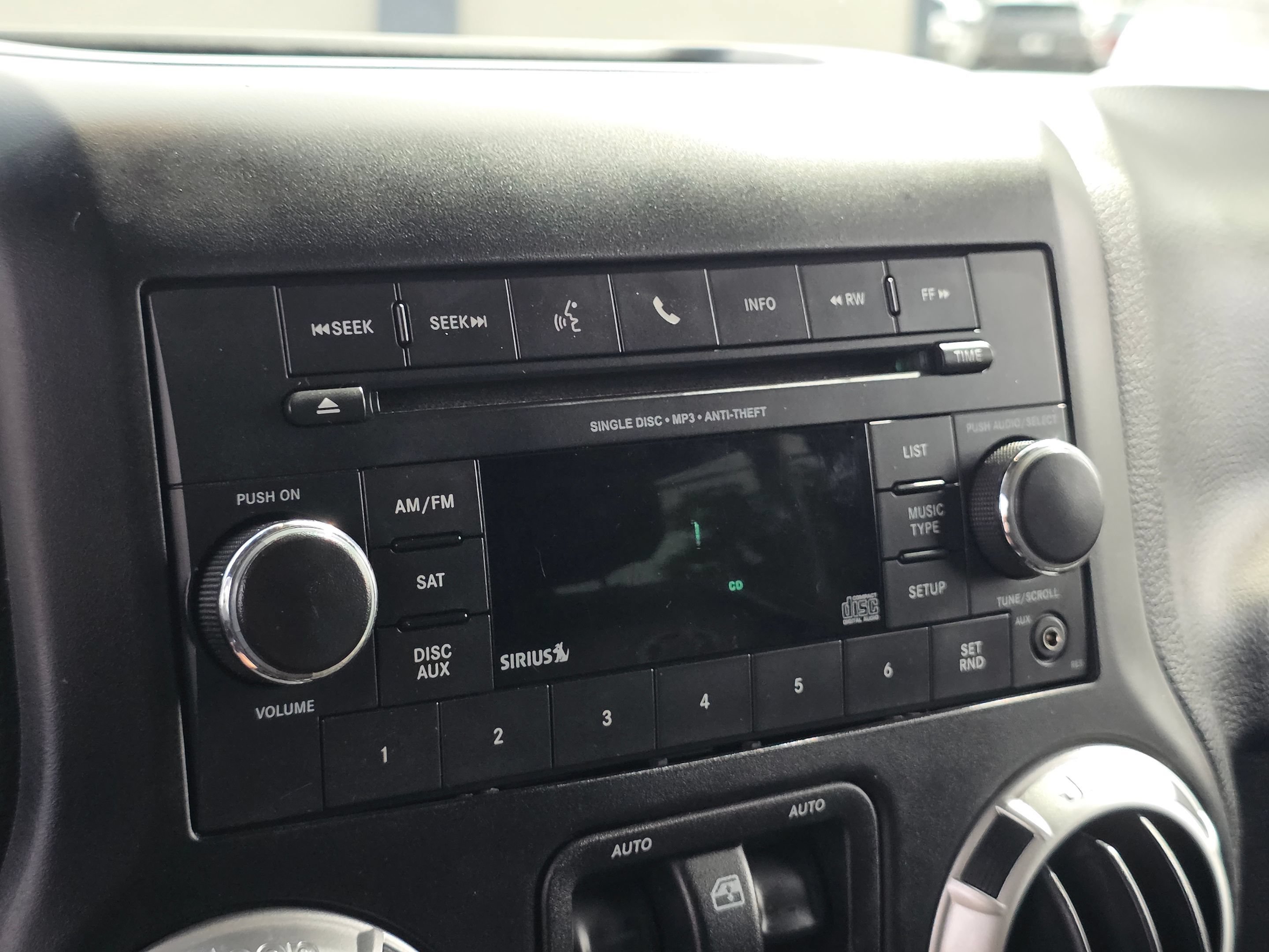 Used 2014 Jeep Wrangler Sport AWD/4WD image 27