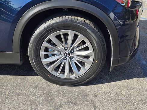 Used 2024 MAZDA CX-90 Plug-In Hybrid w/ Preferred AWD/4WD image 9
