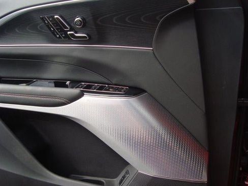 New 2026 Cadillac Lyriq V image 8