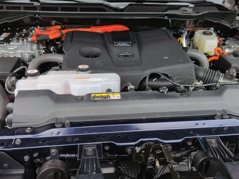 Used 2026 Toyota Tundra Platinum AWD/4WD image 56