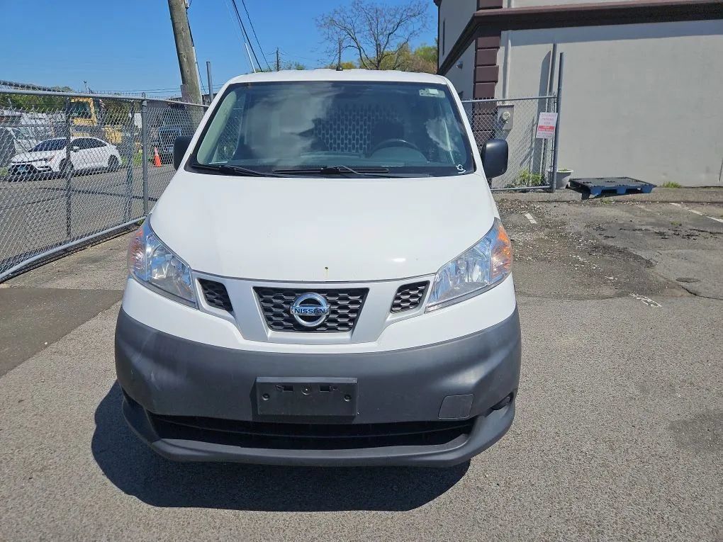 Used 2018 Nissan NV200 S w/ Cruise Control Package FWD image 2