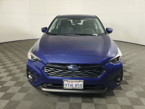 Used 2025 Subaru Impreza 2.0i Sport image 9