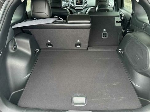 New 2023 Jeep Cherokee Altitude Lux w/ Lux Elite Package image 15