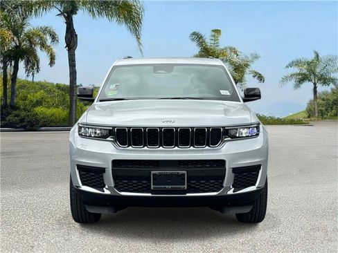 New 2026 Jeep Grand Cherokee L Laredo RWD image 3