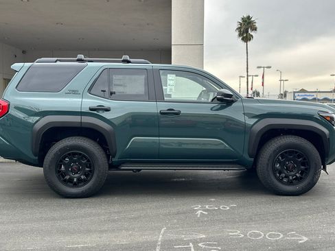 New 2026 Toyota 4Runner TRD Off-Road Premium image 4