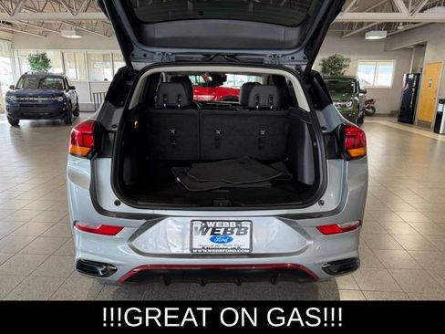 Used 2023 Buick Encore GX Select w/ Sport Touring Package image 8