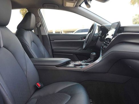 Used 2024 Toyota Camry XSE FWD image 15