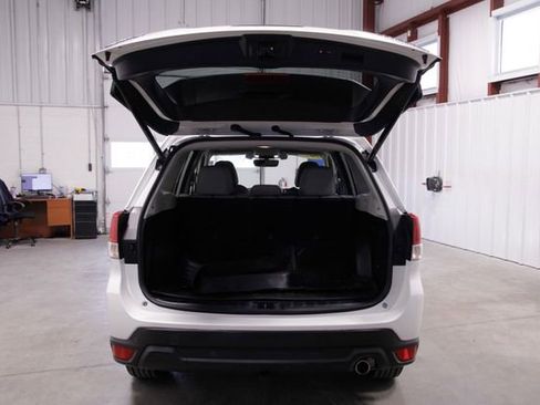 Used 2021 Subaru Forester Limited w/ Popular Package #3 image 19