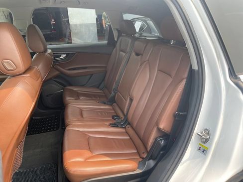 Used 2018 Audi Q7 3.0T Premium Plus AWD/4WD image 16