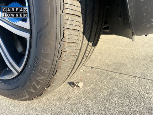 Certified 2025 Mercedes-Benz GLE 450e 4MATIC image 12