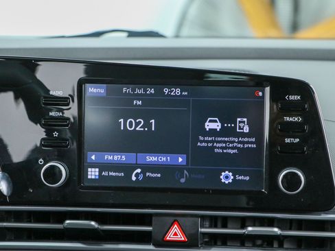 Used 2021 Hyundai Elantra SEL w/ Convenience Package FWD image 19