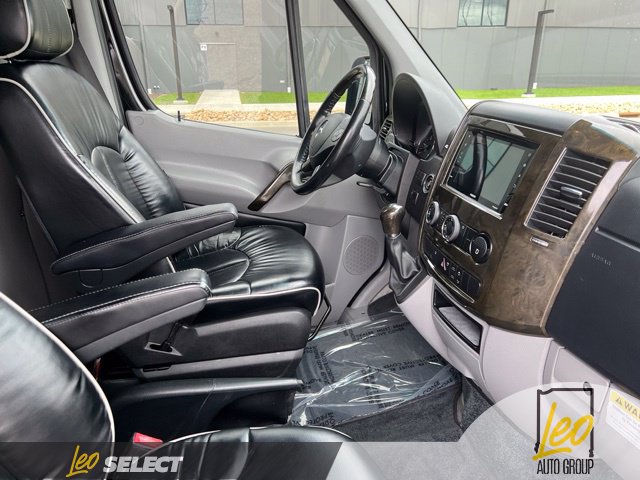 Used 2017 Mercedes-Benz Sprinter 2500 image 54