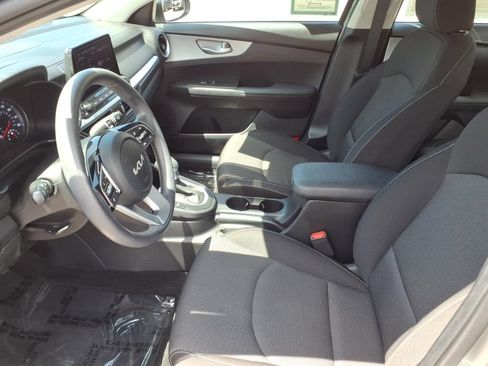 Certified 2024 Kia Forte LXS FWD image 12