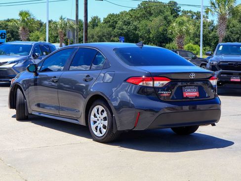 Used 2026 Toyota Corolla LE FWD image 20