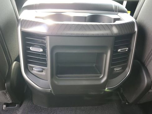 New 2026 RAM 1500 4x4 Crew Cab image 13