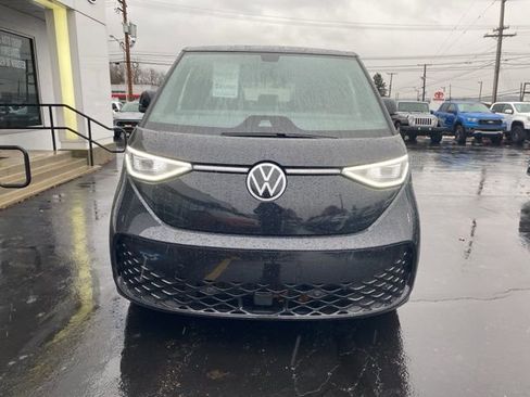 New 2025 Volkswagen ID. Buzz Pro S RWD image 7