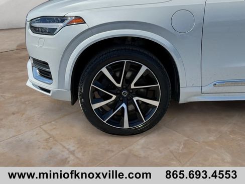 Used 2021 Volvo XC90 T8 Inscription Expression w/ Climate Package AWD/4WD image 9