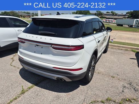Used 2021 Lincoln Corsair FWD image 11